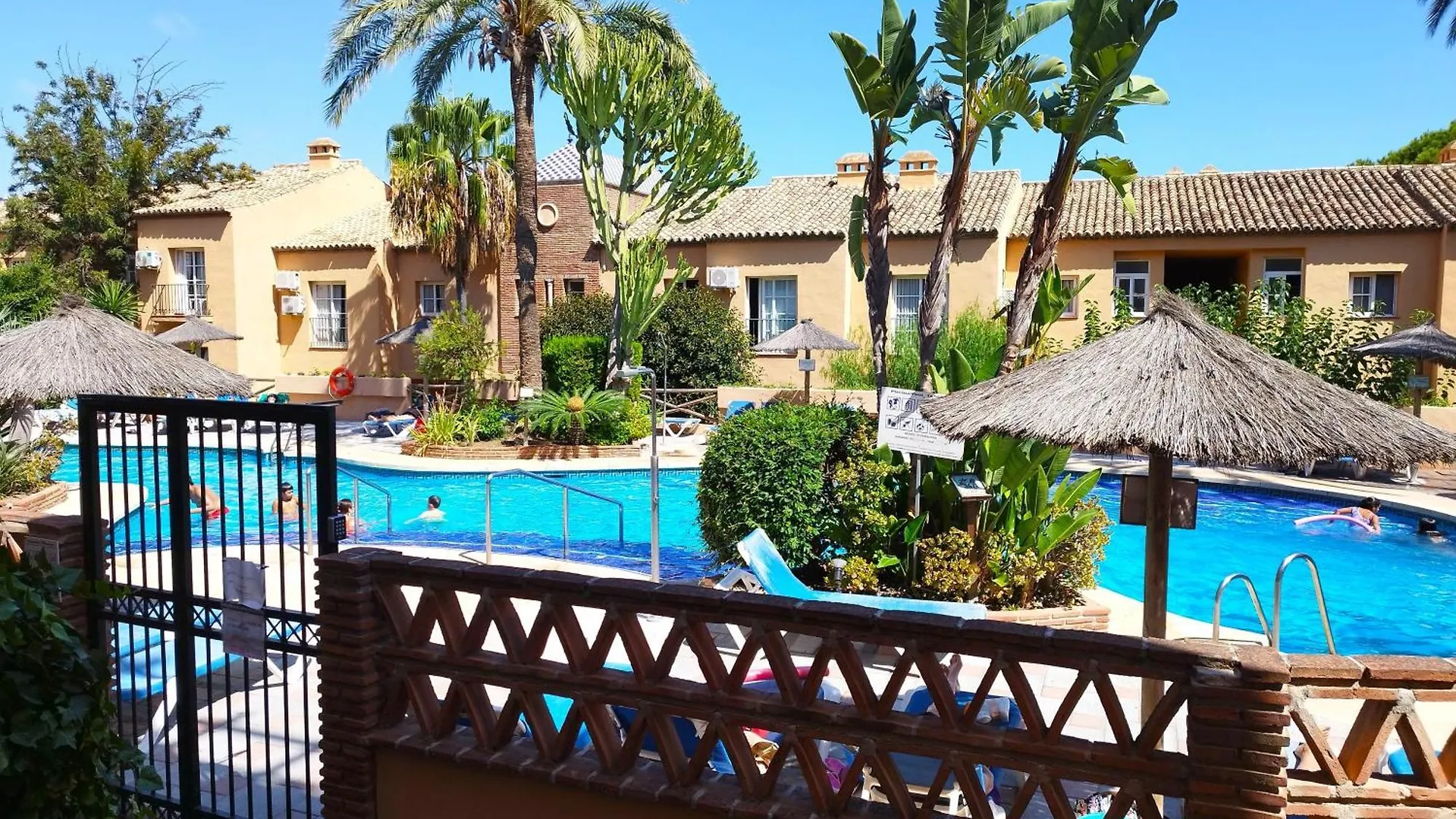Urb Oasis Golf-Terrace, Pools And Golf Courses Apartment Mijas